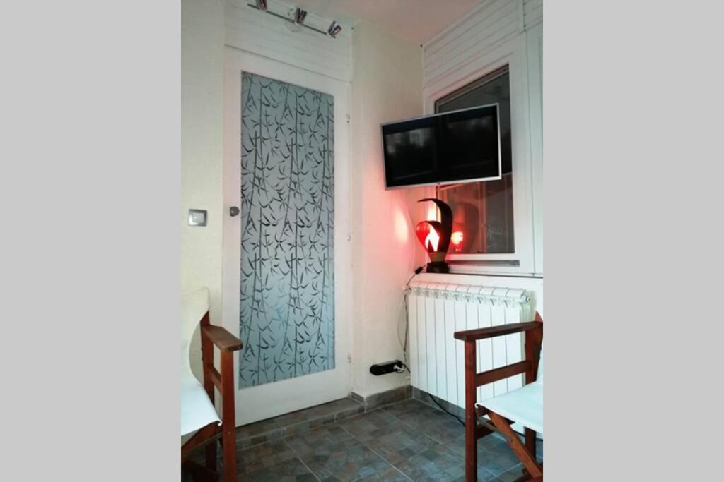 Oasis Felix Apartment Белград Екстериор снимка