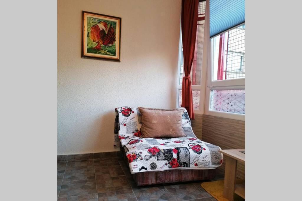 Oasis Felix Apartment Белград Екстериор снимка