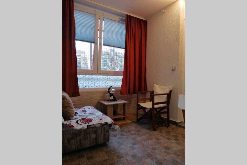 Oasis Felix Apartment Белград Екстериор снимка